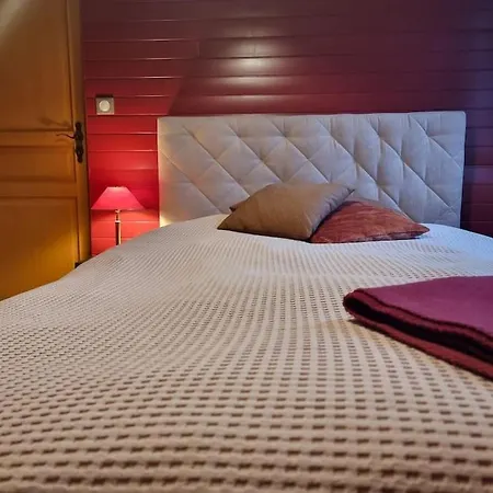 Hébergement de vacances La Maison Chamarrée